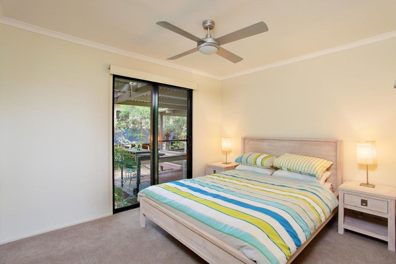 6 Orania Court Rainbow Shores Рэйнбоу-Бич Экстерьер фото